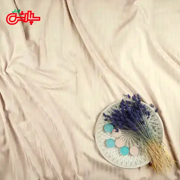 ملحفه هتلی کرم